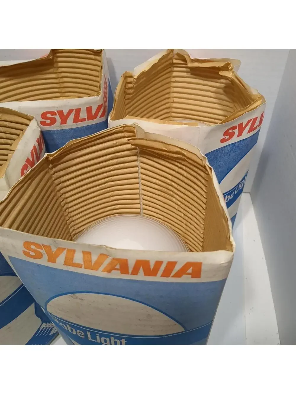6 Nos Sylvania 40 Watt Globe  Soft White Light Bulbs Frosted